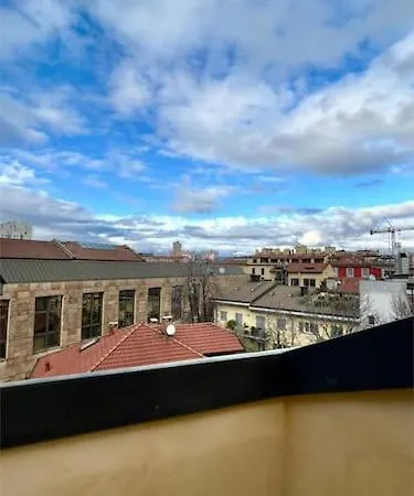 Sky-view Flat In דירה *